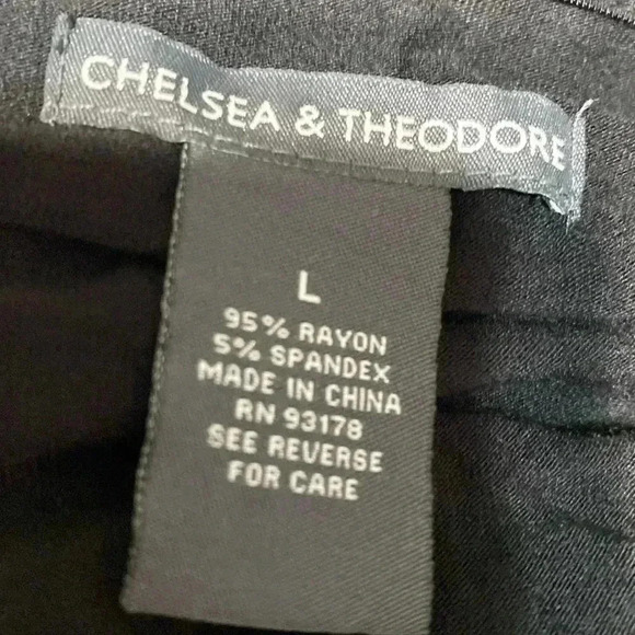 Chelsea and Theodore Black & cream  Embroidered & rhinestone dress size large - Picture 11 of 11